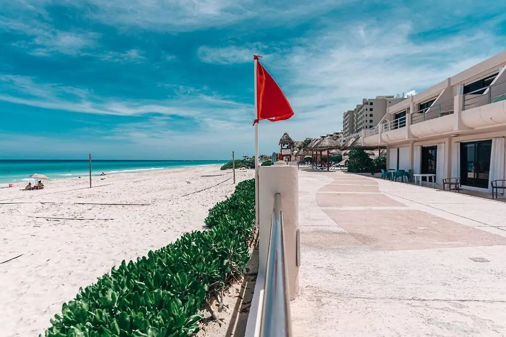 Cancun Marlin 32 Daire